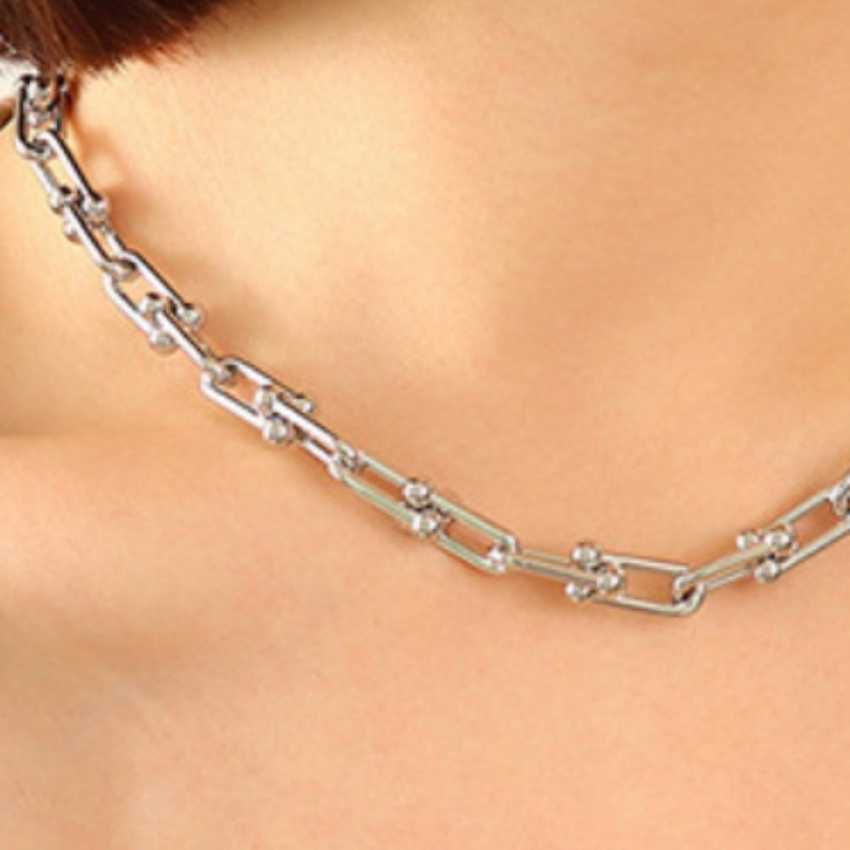 U Link Necklace